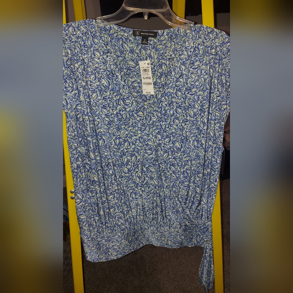 LADIES TOP BRAND NEW